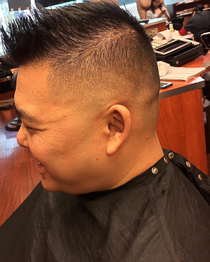 Barber Shop «LIC Barbershop & Unisex», reviews and photos, 25-01 Jackson Ave, Long Island City, NY 11101, USA