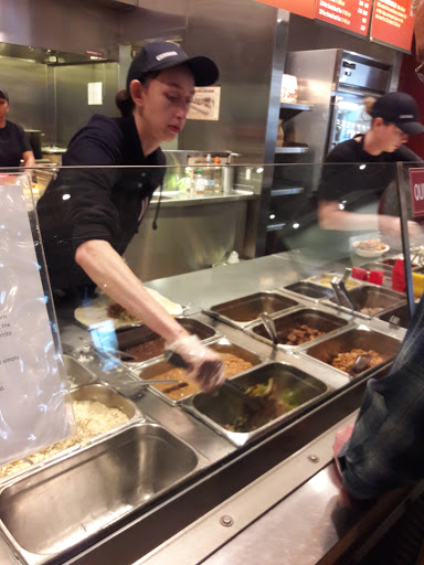 Mexican Restaurant «Chipotle Mexican Grill», reviews and photos, 1442 Hulsey Way, Manteca, CA 95336, USA