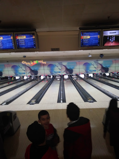 Bowling Alley «Cherry Hill Lanes», reviews and photos, 300 Inkster Rd, Dearborn Heights, MI 48127, USA