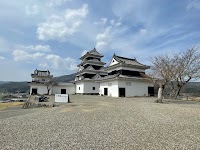 加藤貞泰公顕彰碑