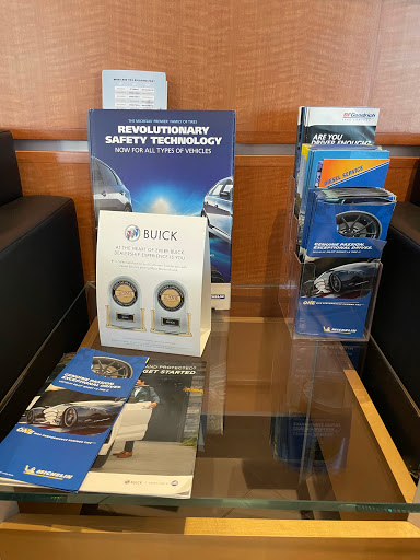 Car Dealer «Worden-Martin Buick GMC», reviews and photos, 1404 N Dunlap St, Savoy, IL 61874, USA