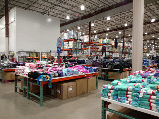 Warehouse store «Costco Wholesale», reviews and photos, 2900 Heartland Dr, Coralville, IA 52241, USA