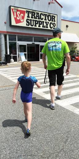 Home Improvement Store «Tractor Supply Co.», reviews and photos, 2101 Bay St STE A, Taunton, MA 02780, USA