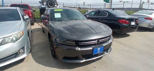 Used Car Dealer «Trinity Auto Sales Group», reviews and photos, 5801 W Jefferson Blvd, Dallas, TX 75211, USA