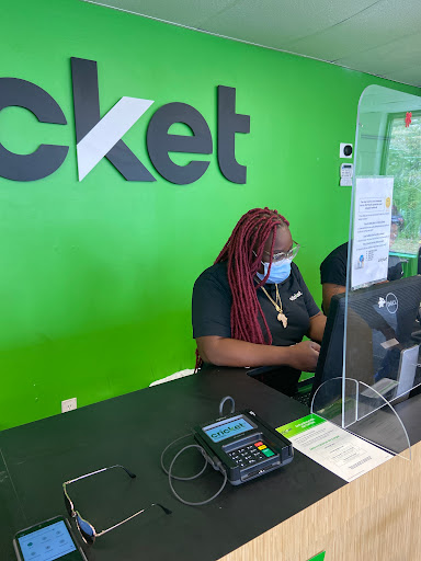 Cell Phone Store «Cricket Wireless Authorized Retailer», reviews and photos, 5809 Main St N, Jacksonville, FL 32208, USA