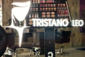 Tristano Leo - Parrucchiere Lecce - Unisex Haircare image