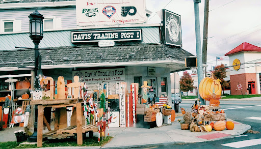 Davis' Trading Post