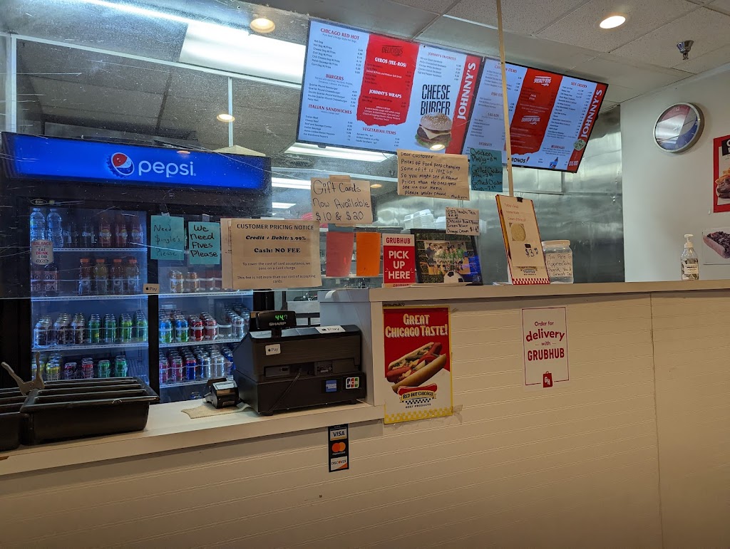 Johnny's Red Hots & Gyros 60477