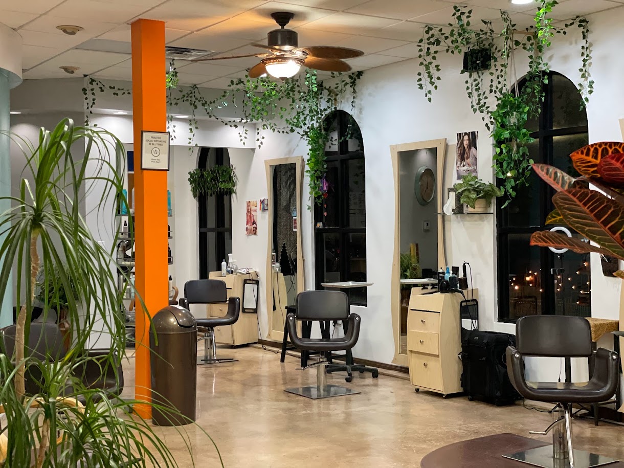 Marbella Salon