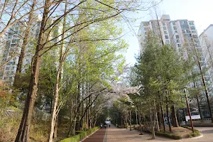 민백공원 image