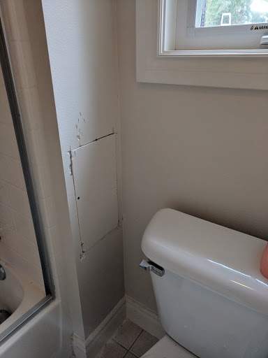 Plumber «Roto-Rooter Plumbing & Drain Service», reviews and photos, 10655 Tukwila International Blvd, Tukwila, WA 98168, USA