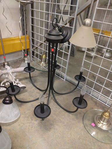 Building Materials Store «Habitat for Humanity ReStore Lakeshore», reviews and photos, 12727 Riley St, Holland, MI 49424, USA