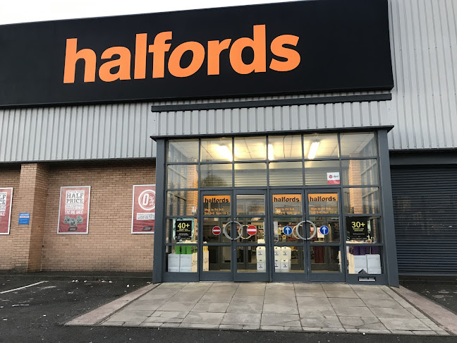 Halfords - Glasgow Rutherglen - Auto glass shop