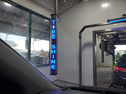 Car Wash «Jet Brite Car Wash», reviews and photos, 153 W Roosevelt Rd, Villa Park, IL 60181, USA