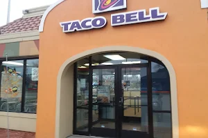 Taco Bell image