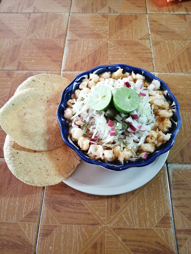 POZOLE Y PANCITA DOŃA ELVIA