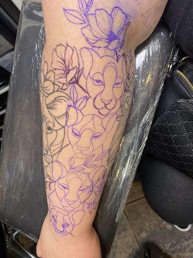 Explore cool tattoo ideas for sisters, creative tattoo ideas in Los Angeles, available at Reservoir Tattoo Studio