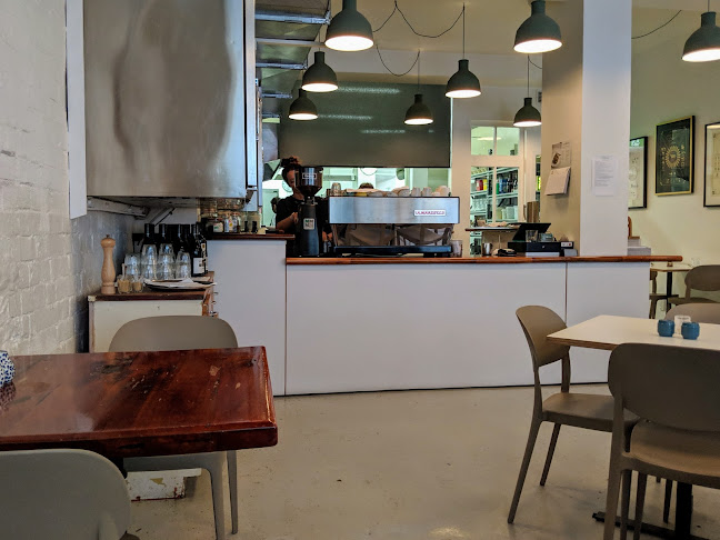 http://www.fieldandgreen.co.nz/