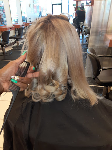 Hair Salon «Hair Cuttery», reviews and photos, 3045 Waldorf Market Pl, Waldorf, MD 20603, USA