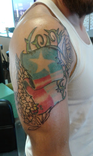 Tattoo Shop «Tribute Tattoo Studio», reviews and photos, 7654 W Farm to Market Rd 78 #130, San Antonio, TX 78244, USA