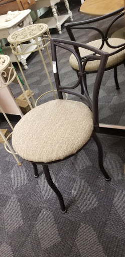 Shopping Mall «Eustis Square Shopping Center», reviews and photos, 218 W Ardice Ave, Eustis, FL 32726, USA