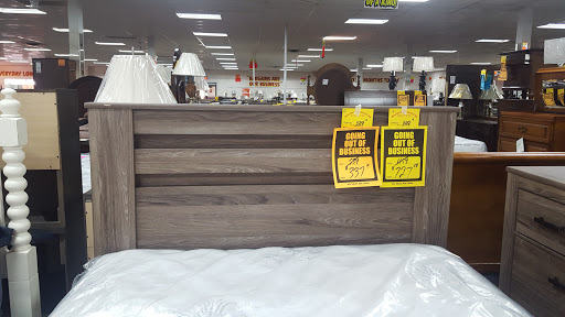 Dillman Furniture & Bargain, 521 E Alto Rd, Kokomo, IN 46902, USA, 