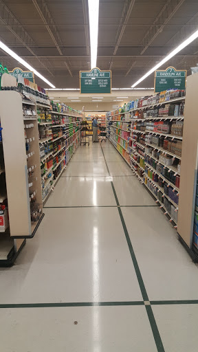 Grocery Store «Lunds & Byerlys Highland Park», reviews and photos, 2128 Ford Pkwy, St Paul, MN 55116, USA