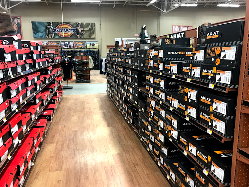 Sporting Goods Store «Big R Store of Marion», reviews and photos, 1401 W 26th St, Marion, IN 46953, USA