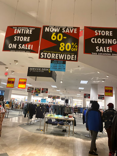 Lord & Taylor, 27650 Novi Road, Novi, MI 48377, USA, 