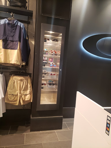 Sunglasses Store «Oakley Store», reviews and photos, 7400 San Pedro Ave #356, San Antonio, TX 78216, USA