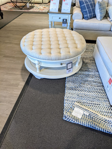 Furniture Store «American Signature Furniture», reviews and photos, 3900 Venture Dr, Duluth, GA 30096, USA