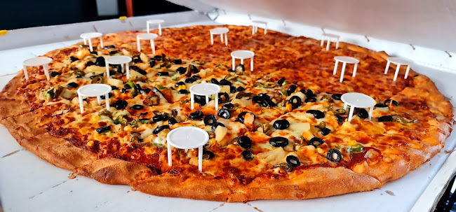 Reviews of Pizza Inn (Kingsbury) in London - Pizza