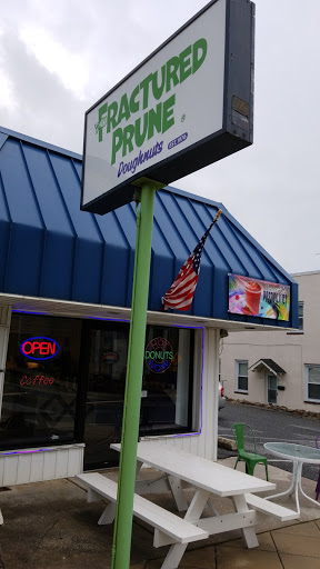 Donut Shop «Fractured Prune», reviews and photos, 8705 Harford Rd, Parkville, MD 21234, USA