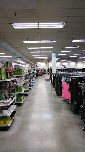 Thrift Store «Goodwill Tampa Store», reviews and photos