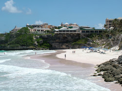 Crane beach'in fotoğrafı kısmen otel alanı