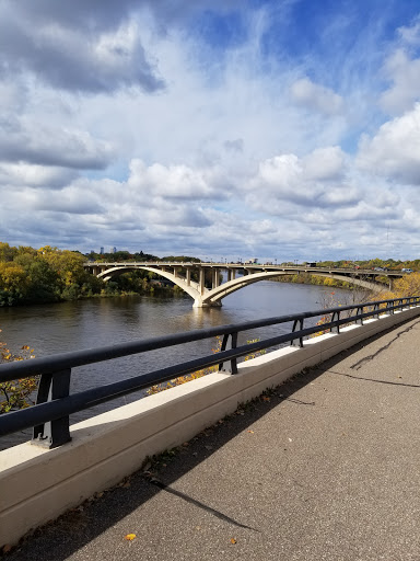 Park «Shadow Falls Park», reviews and photos, 30 N Mississippi River Blvd, St Paul, MN 55104, USA