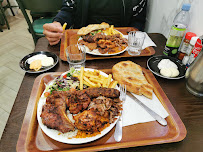 Plats et boissons du Restaurant turc Restauration Délices Spécialités Turques à Paris - n°13