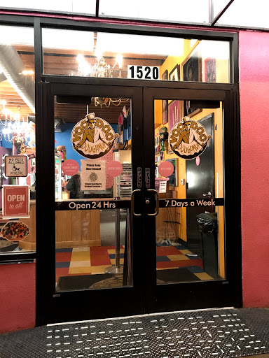 Donut Shop «Voodoo Doughnut Mile High», reviews and photos, 1520 E Colfax Ave, Denver, CO 80218, USA