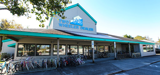 Bicycle Store «Two Wheeler Dealer», reviews and photos, 4408 Wrightsville Ave, Wilmington, NC 28403, USA