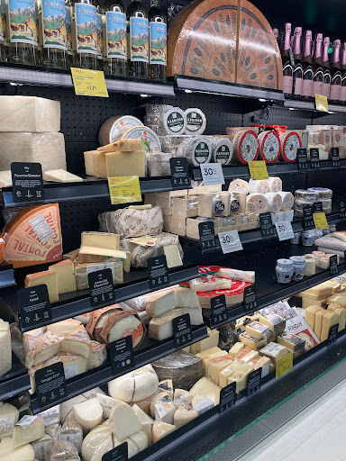 Grocery Store «Whole Foods Market», reviews and photos, 888 116th Ave NE, Bellevue, WA 98004, USA