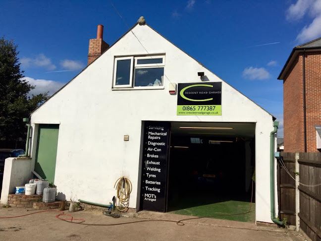 Crescent Road Garage - Oxford