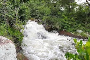 Chinsonkolo Falls image