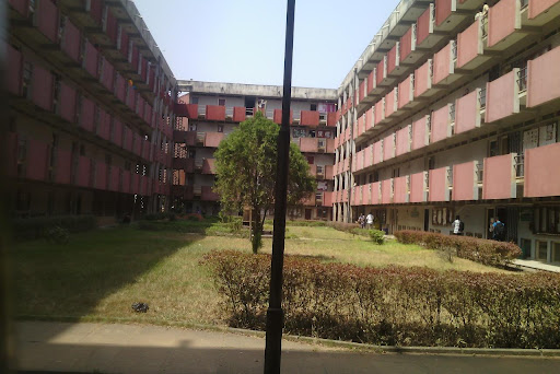 University of Benin, 1154, P.M.B, Ugbowo Lagos Rd, Benin City, Nigeria, County Government Office, state Edo