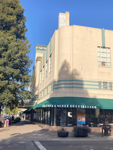 Book Store «Barnes & Noble», reviews and photos, 700 4th St, Santa Rosa, CA 95404, USA