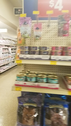 Pet Supply Store «PetSmart», reviews and photos, 1521 Golden Gate Plaza, Mayfield Heights, OH 44124, USA