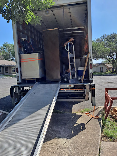 Moving and Storage Service «3 Men Movers - San Antonio», reviews and photos, 302 Casa Blanca St, San Antonio, TX 78215, USA