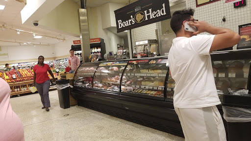 Supermarket «Publix Super Market at Jacaranda Plaza», reviews and photos, 8101 W Sunrise Blvd, Plantation, FL 33322, USA