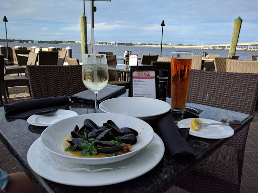 Restaurant «PIER 22 Restaurant • Patio • Catering», reviews and photos, 1200 1st Ave W, Bradenton, FL 34205, USA