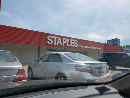 Office Supply Store «Staples», reviews and photos, 757 Gallivan Blvd, Dorchester, MA 02122, USA