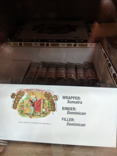 Liquor Store «114 Liquors Inc», reviews and photos, 80 Winthrop Ave, Lawrence, MA 01843, USA